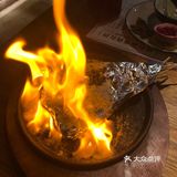 焗南瓜，香而不腻！冰秋葵，爽口得很。服务员态度体贴