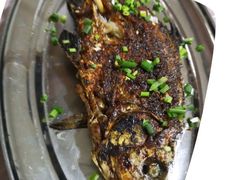 无刺鲫鱼烤盘-云的侧面音乐餐吧(丰马牛餐饮广场店)