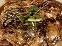 -阿三鱼头泡饼·家常菜