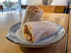 煎培根卤蛋饭团-桃园眷村(万象天地店)