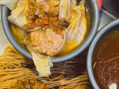 -馋三尺蟹粉小笼(人民广场店)