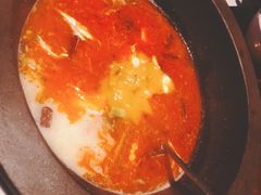 -咕嘟草帽鱼·牛奶一样的鲜鱼汤(包河万达广场创始店)