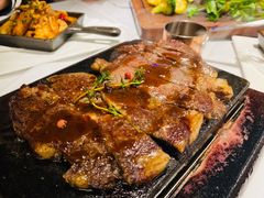-Erman岩烧牛排(虹桥南丰城店)