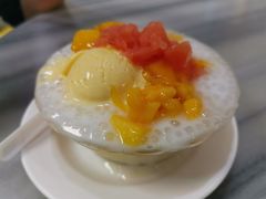 -芬芳甜品(同福路店)