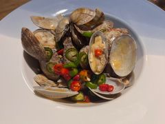 -臻鲜燕海鲜融合餐厅(金陵style店)