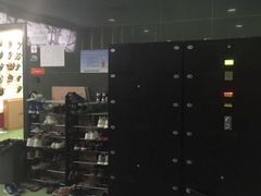 -魔岩攀登(南京东路店)
