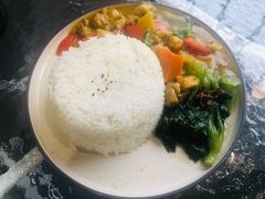 -萨卡屋亲子乐园·餐厅(龙山万物工场店)