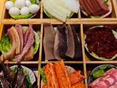-娜姐鲜牛肉串串火锅(藏龙岛店)