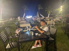 -JW万豪厨房餐厅·滨海草坪烧烤·海鲜·海景(三亚绿发山海天JW万豪酒店)