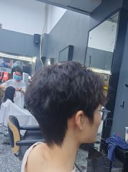 -藤野造型专业烫染接发