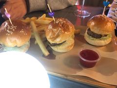 -INNS BAR 音乐酒吧餐厅