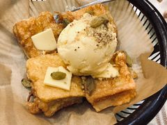 西多士冰淇淋-鹅冠港式茶餐厅(来福士店)