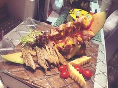 -四海一家自助餐(益田假日广场店)