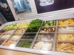 -拿渡·水煮鱼麻辣香锅(王府井奥莱·香江小镇店)