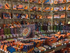 -VENCHI 闻绮(北京国贸商城店)