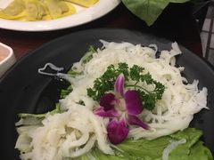 -重庆爽翻天老火锅(临平万达广场店)