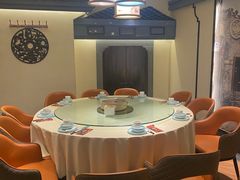 -小胡同炒鸡(胜利路店)