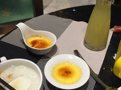 -天宇菲尔德·花园西餐厅·海鲜自助餐