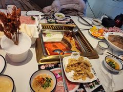 -大熊猫毛肚火锅(烟台万象汇店)