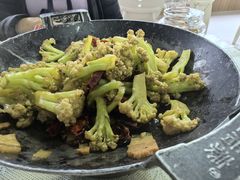 -天天向上素食餐厅(五台山店)