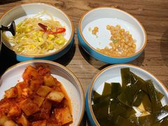 -明洞阿姨·韩式酱蟹烤肉·创意料理(三元桥店)