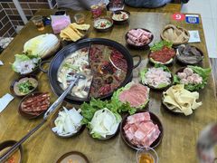 -乖嬢嬢重庆老火锅(南联店)
