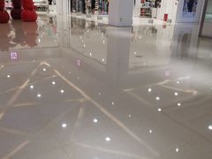 -优衣库(红谷滩万达店)