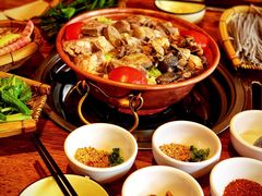 -阿婆情腊排骨火锅(饮玉巷店)
