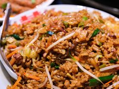 乱劈财炒饭-朱光玉火锅馆(正弘城店)