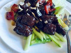 黑金雪花牛肉粒-上海和平饭店龙凤厅 Dragon Phoenix