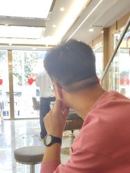 -一東造型烫发染发