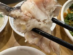 -陈大锅·岳阳鱼馆·地道岳阳菜(美食街店)