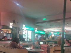 -芭莉与彩虹西餐厅(成都合生汇店)