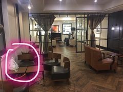 大堂-星巴克臻选(广州沙面店)