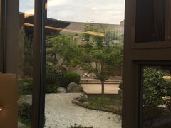 -上海怡沁园度假酒店