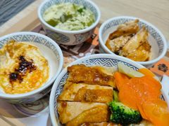 照烧鸡排饭-吉野家(范阳中路店)