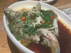 -老头儿油爆虾(金鹰世界店)