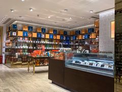 -VENCHI 闻绮(北京国贸商城店)