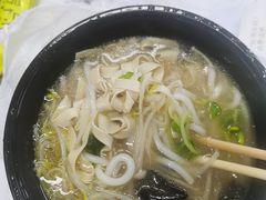 -董一米线(汉峪金谷店)