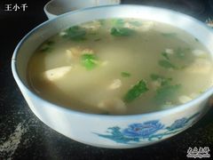 一道羊肉的汤菜-清真宏玉祥黄门脸餐厅(华荫东里店)