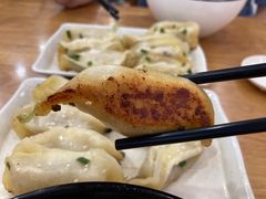 牛肉鍋貼-小姜锅贴(凤凰街店)