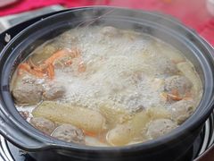 -花苑美食横琴生蚝火锅(拱北粤华路店)