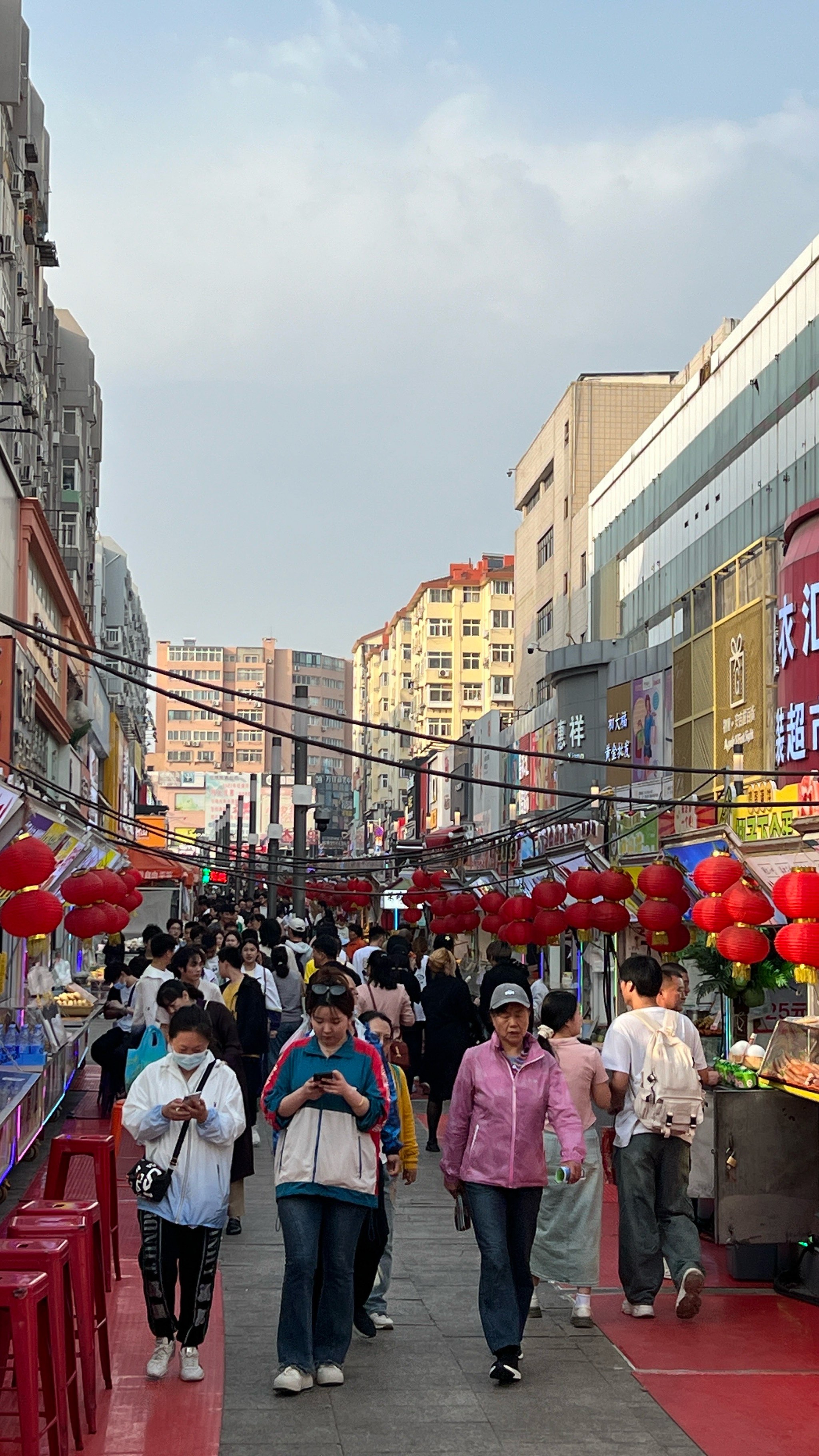 青岛台东商业步行街图片