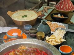 -麻田会 ·鲜活现烹·牛蛙火锅(珠江新城维家思广场店)