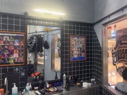 -Devilhands Barbershop男士理容店