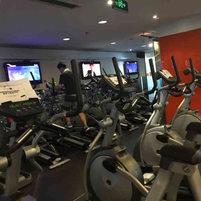 california fitness-"中了十分之一中奖概率的周卡,今天终于有空.