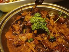 -那家老院子东北菜·饺子·小鸡炖蘑菇(艳华街店)
