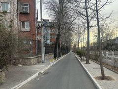 -斯多格书乡(北京大学畅春园店)