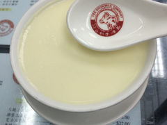 义顺牛奶公司(铜锣湾骆克道店)-义顺牛奶公司