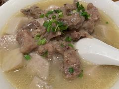 香芋蒸排骨-渔乡米香·剁椒鱼头(四方坪店)